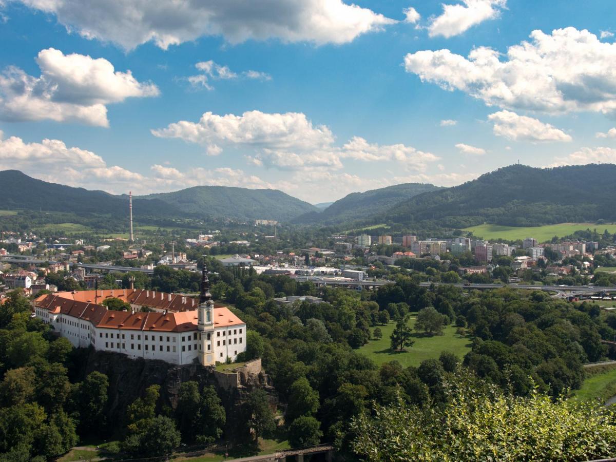 Laurahaus Decin Exterior foto